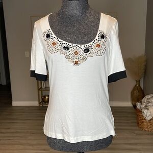 St John White Top With Sequins Size Medium